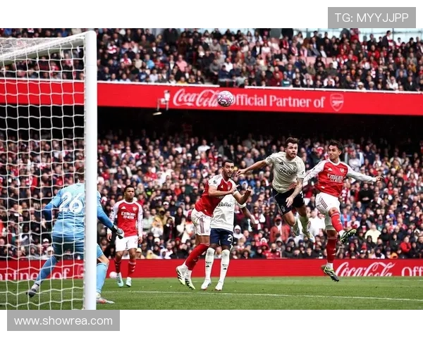 马奎尔绝杀利物浦进球获曼联十月最佳荣誉展现卓越实力 马奎尔绝杀利物浦进球获曼联十月最佳荣誉展现卓越实力